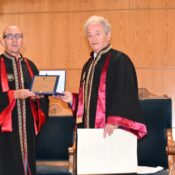 Αναγόρευση κ. Χαρίλαου Αλαμάνου σε Επίτιμο Διδάκτορα Πανεπιστημίου Μακεδονίας — Τμήμα Λογιστικής και Χρηματοοικονομικής